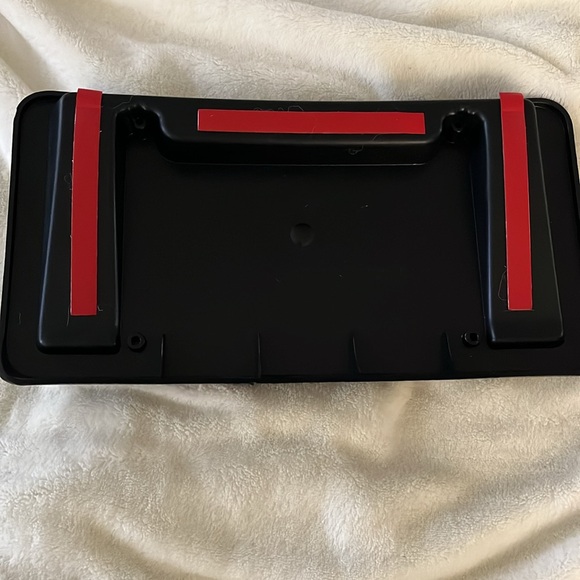 Front license plate frame - Picture 2 of 2